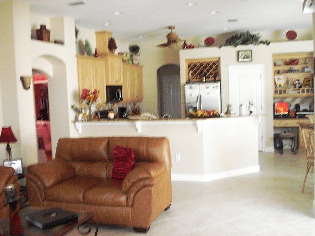 1st image of 63 Faircastle Ln