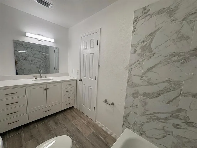 4033 Henley Rd #1707 — Photo 41