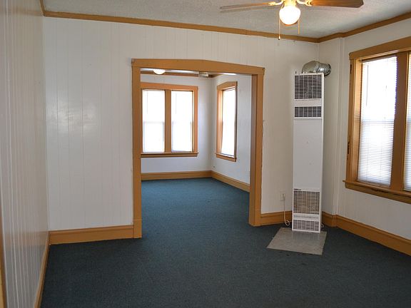 3rd image of 4355 W Le Moyne St #2W