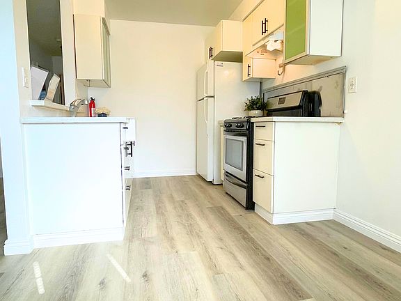 2nd image of 1472 Allison Ave APT 4