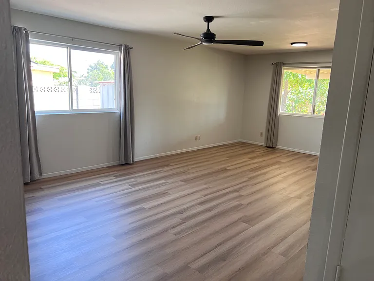 3015 E Desert Cove Ave — Photo 11
