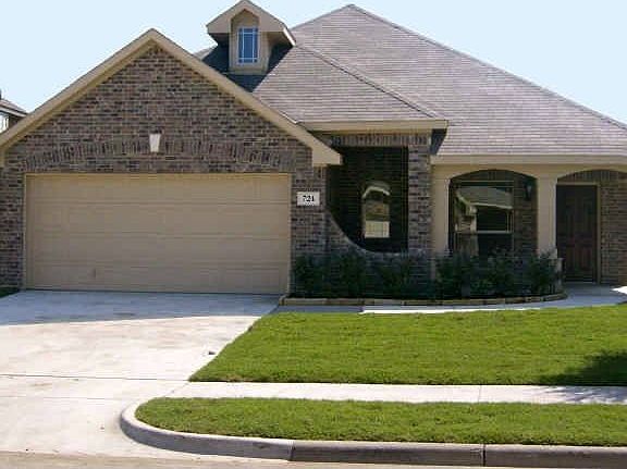 2nd image of 1421 Crescent Valley Dr