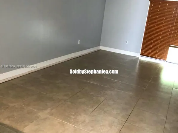 6858 NW 173rd Dr APT 305, Hialeah, FL 33015