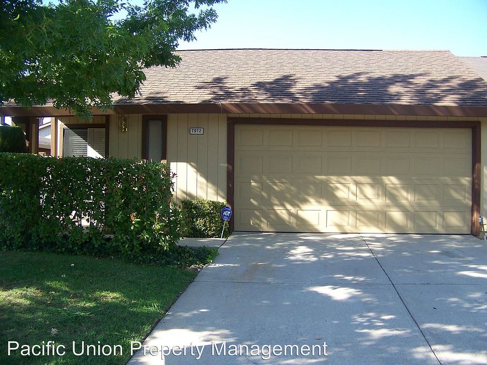 1st image of 7972 Orchard Woods Cir