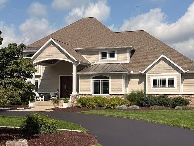 2nd image of 4545 Stonegate Ridge Ct NE