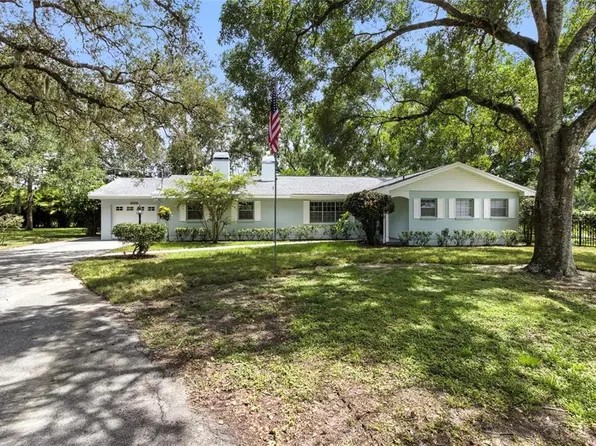 2510 Lake Ellen Dr, Tampa, FL 33618