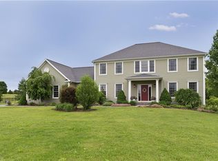 53 Calemad Dr, Auburn, NY 13021