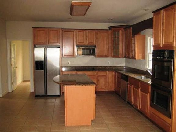 3rd image of 50 River Acres Ln