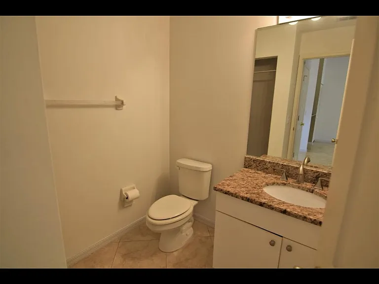 4244 Central Sarasota Pkwy #724 — Photo 13
