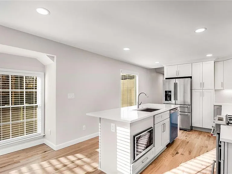3412 Belleford Ct NE — Photo 12