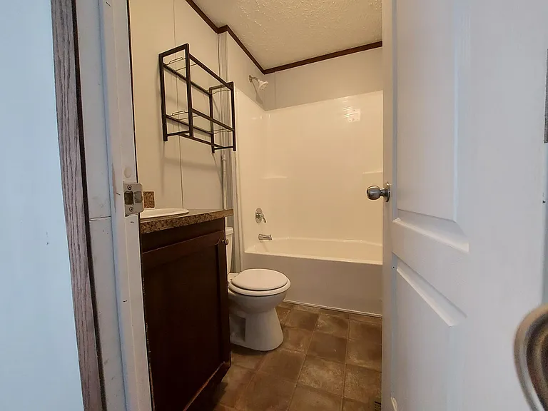 5749 Knollview Dr #5749KN — Photo 7