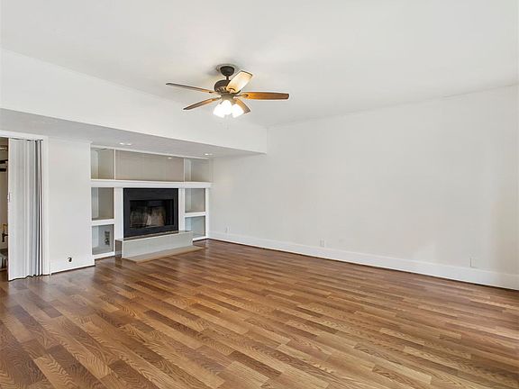 5th image of 2931 Almeda Plaza Dr