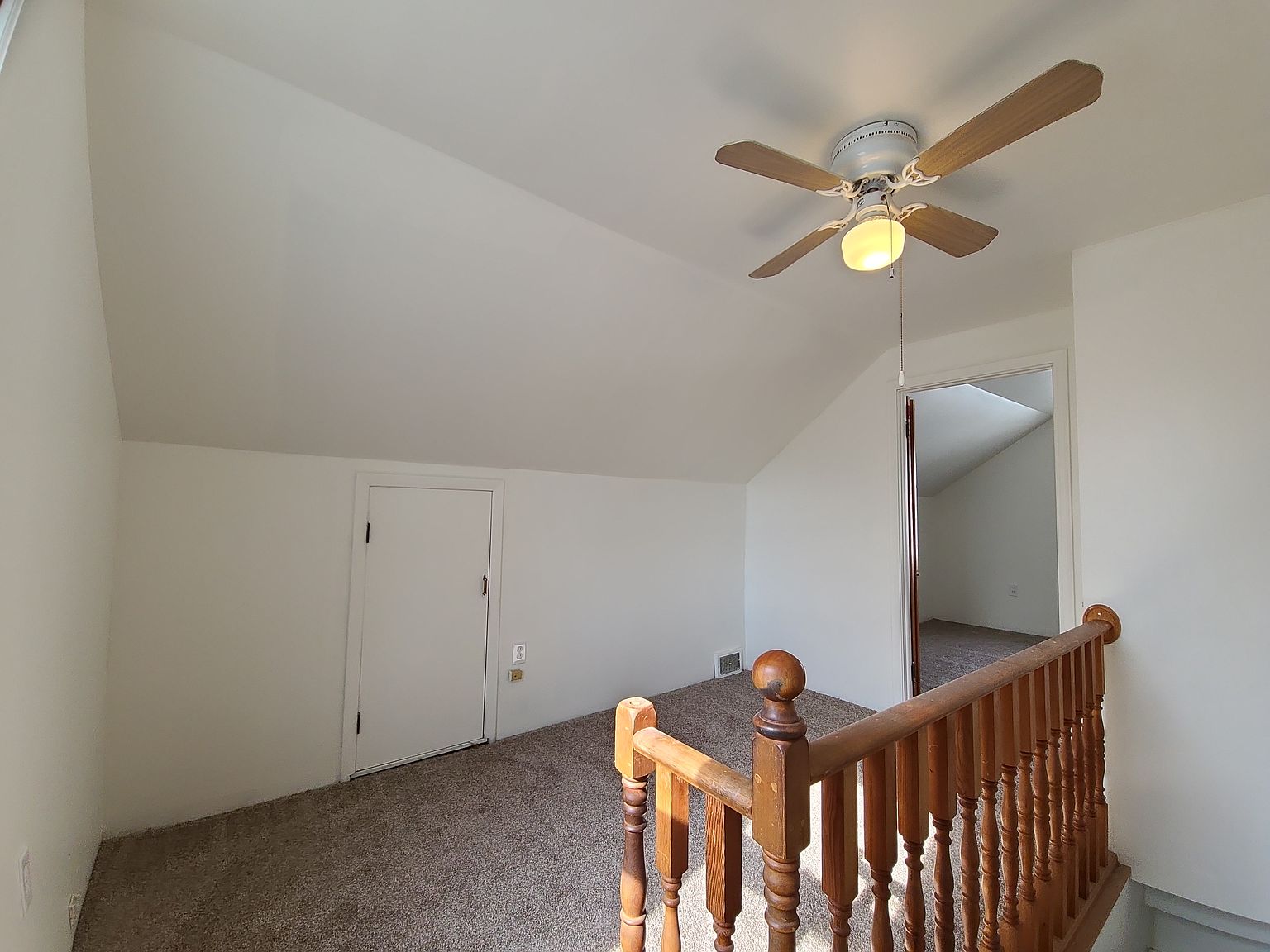 20412 Wakenden St, photo 11