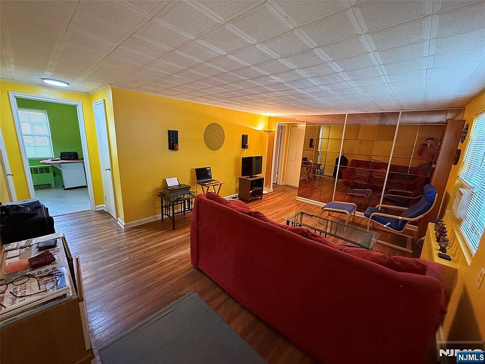 1st image of 429 Plateau Ave #A