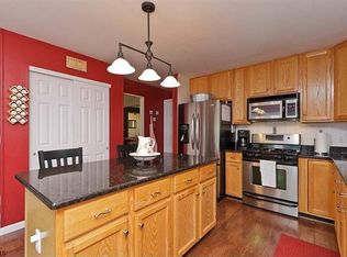 6 Chandler Ct, Saint Charles, MO 63303