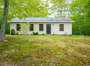 29 Abby Rd, South Paris, ME 04281