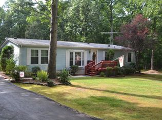 759 Hidden Lake Rd, Prospect, VA 23960