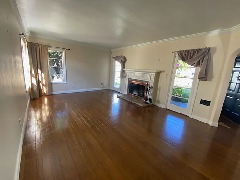 32 Alameda Ave — Photo 5