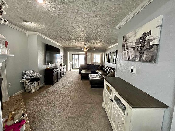 4th image of 415 Riverside Dr