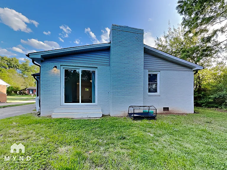 741 Bunche Dr — Photo 17