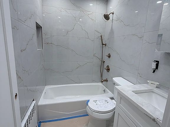 4th image of 25-69 49th St #Ll