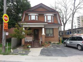 11 Church St, Toronto, ON