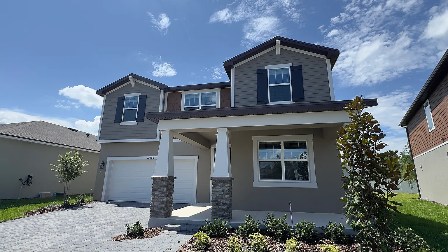 5 bed, 2582 sqft, $3,600 — Photo 2