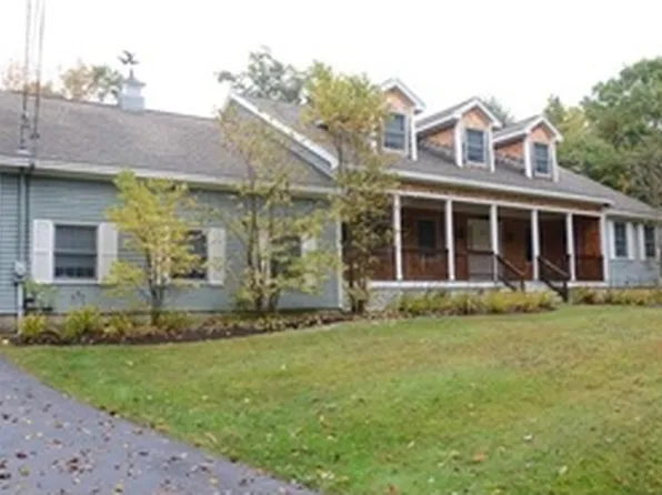 384 Goose Rocks Rd, Kennebunkport, ME 04046