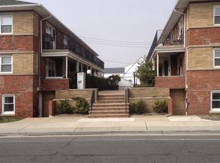 319 E Broadway #G8, Long Beach, NY 11561