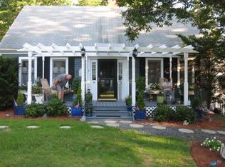 7 Sandy Fox Dr, Mashpee, MA 02649