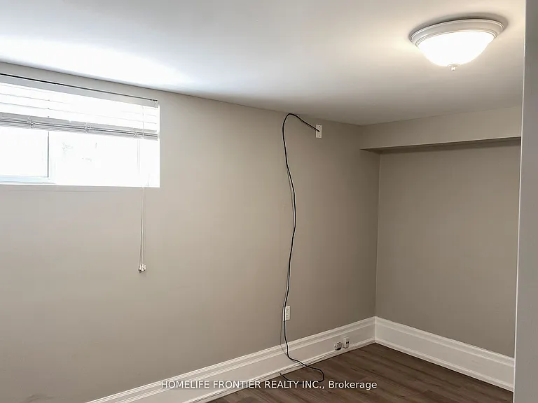 63 Lockerbie Ave #C — Photo 14