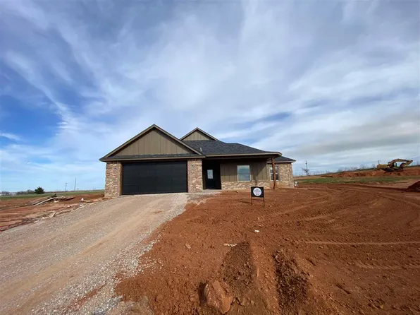 308 Weaver Way, Fletcher, OK 73541