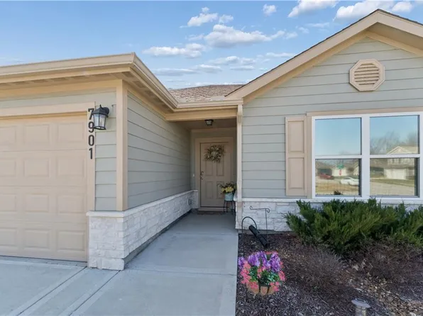 7901 SE 6th St, Blue Springs, MO 64014