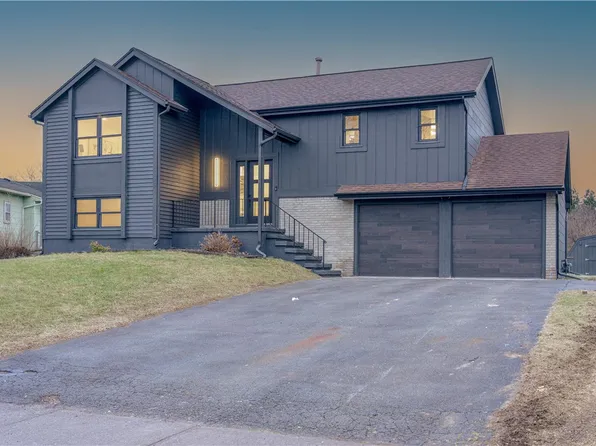 7 Glenville Dr, Rochester, NY 14606