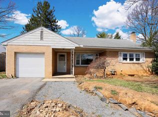 3103 Mull Ave, Sinking Spring, PA 19608