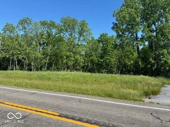 2nd image of 1056 E Us Highway 136