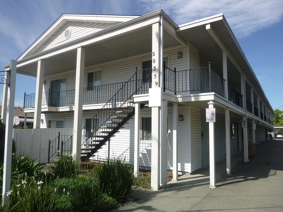 1st image of 20359 Anita Ave APT 6