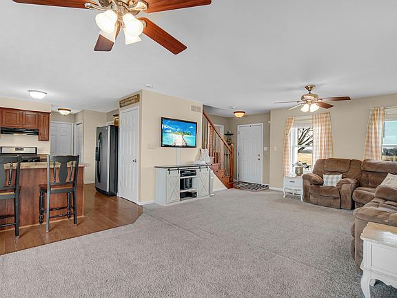 3rd image of 6441 W Joliet Rd