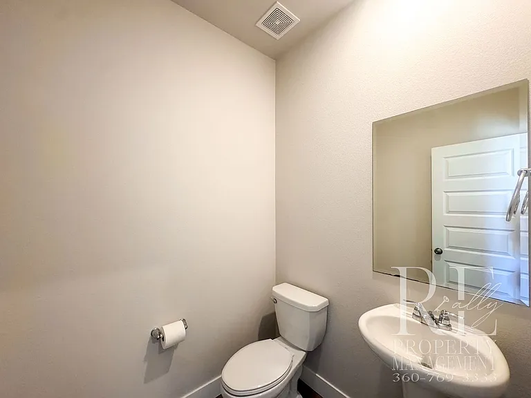 4219 Nettle Dr SE — Photo 9
