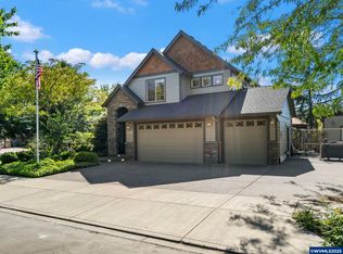 3249 NE Emme St, McMinnville, OR 97128