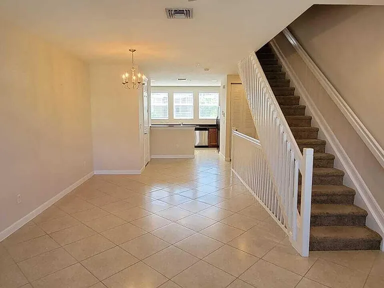 870 Marina Del Ray Ln #3 — Photo 6