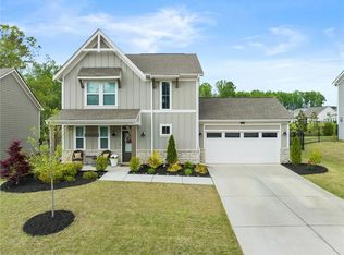 176 Michigan Cir, Hoschton, GA 30548
