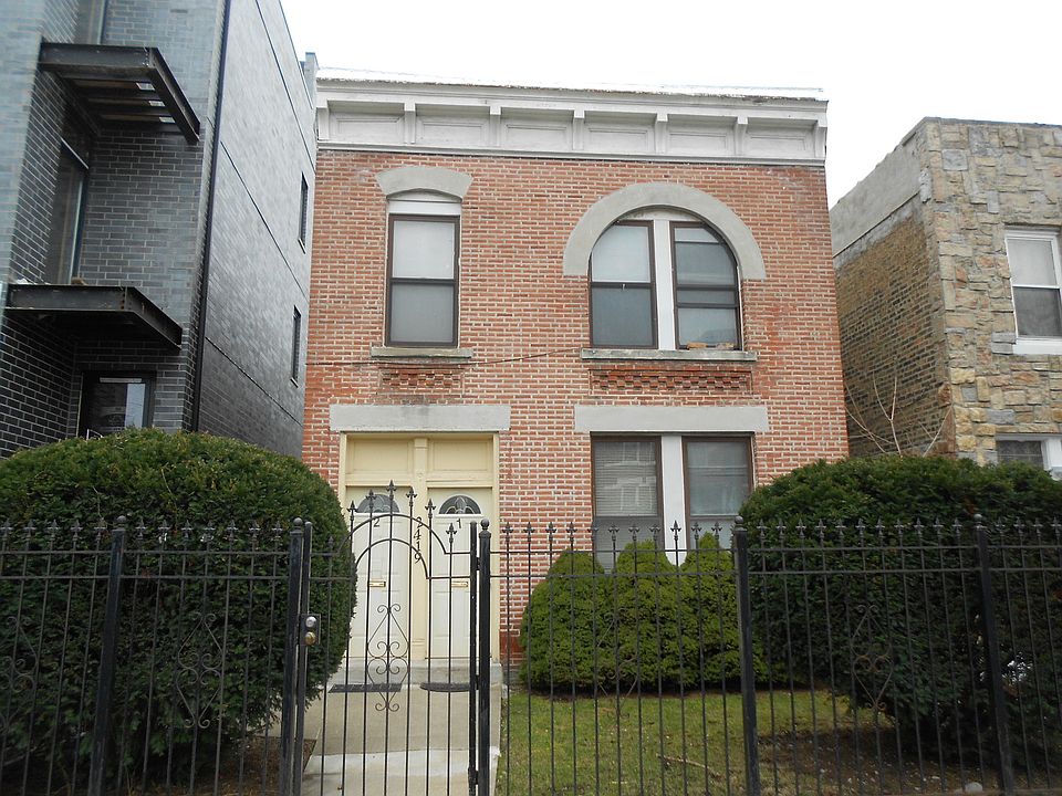1st image of 2419 W McLean Ave #1