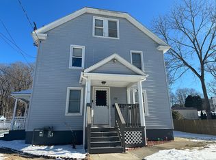 12 School St, Killingly, CT 06239