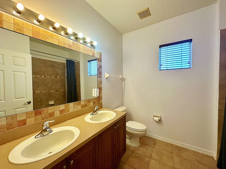 13809 Amelia Pond Dr — Photo 20