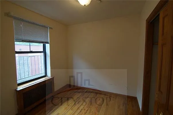 Rented by City Stop Realty | media 35