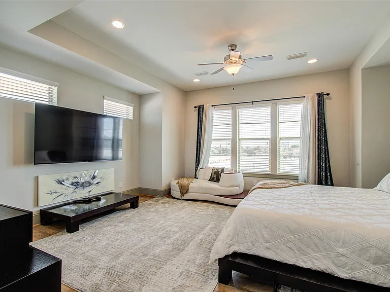 3104 Mitchell Landing Ct — Photo 32