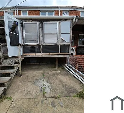 2241 Graythorn Rd — Photo 36
