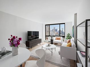 Columbus Cir #N20f, New York, NY 10019
