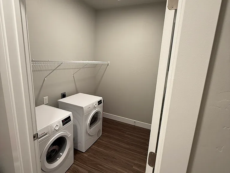 13564 S Hanley Ln #301 — Photo 8